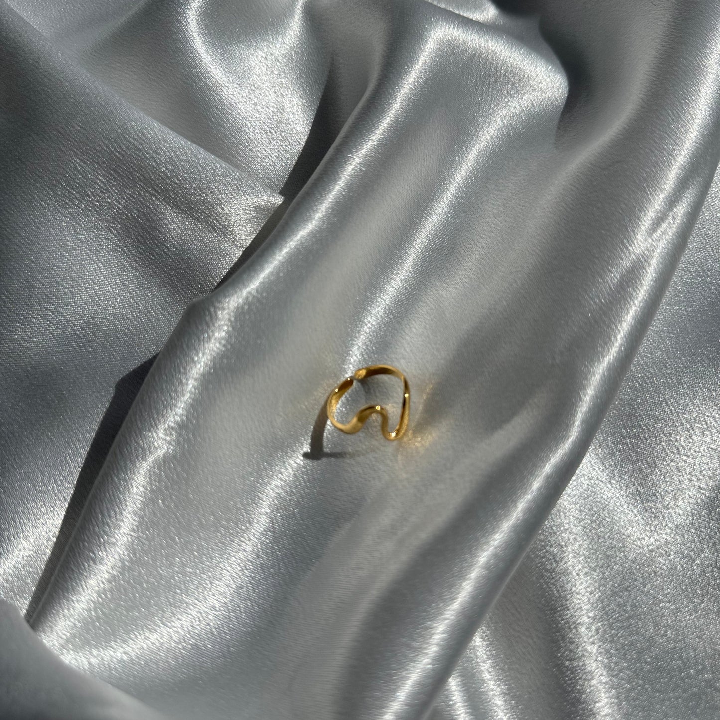 Curl Ring