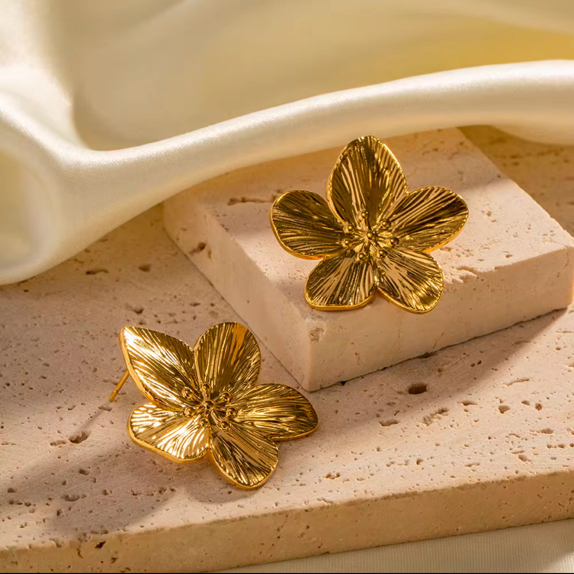Flower Studs